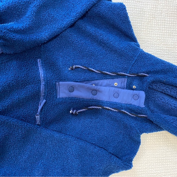 Free People - Fuzzy Was She Fleece Pullover - Picture 2 of 5